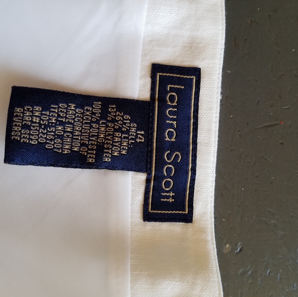 Laura Scott white a line skirt - Picture 4 of 5